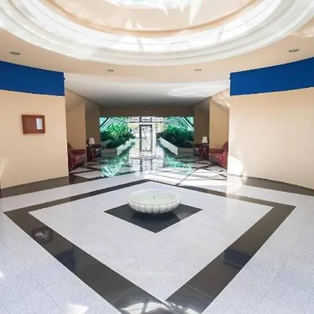 In - Luxury Complex Bellagio *